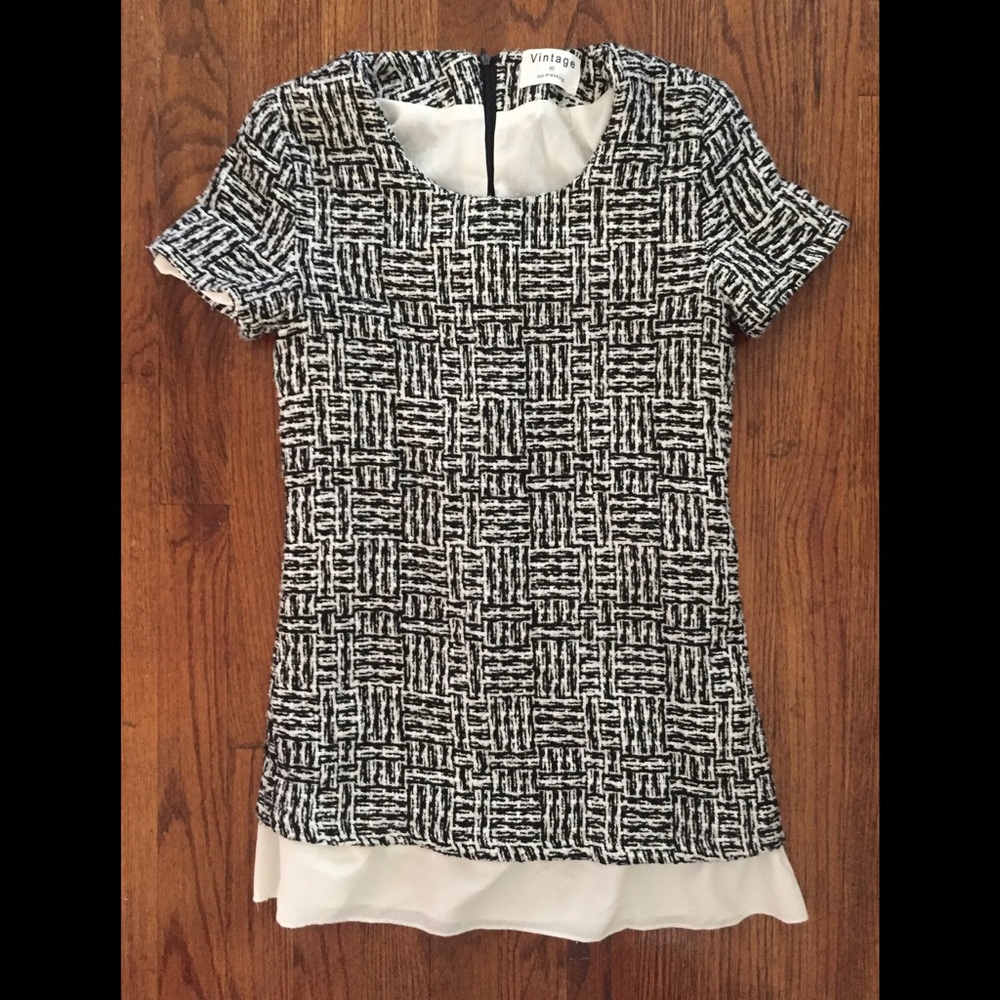 Vintage Top dressing knitted black and white top
